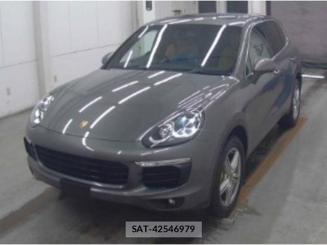 Porsche CAYENNE 2015-08 8330042-4