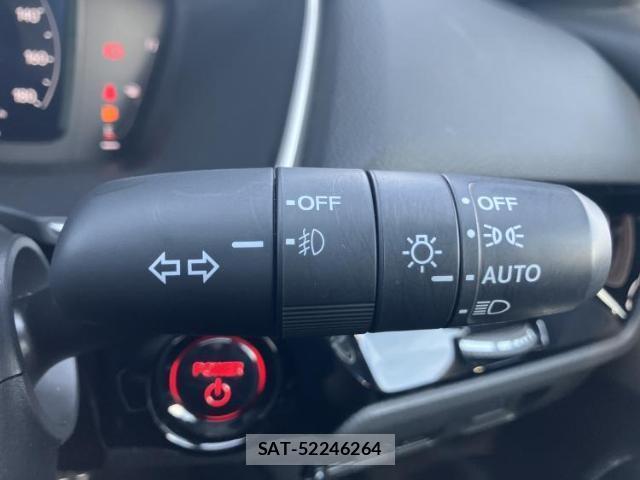 Honda CIVIC HYBRID 2023-03 8330588-15