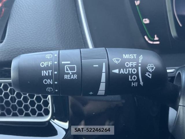 Honda CIVIC HYBRID 2023-03 8330588-16