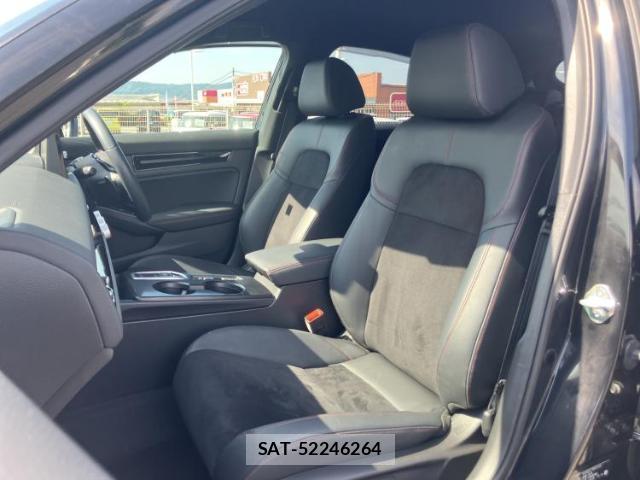 Honda CIVIC HYBRID 2023-03 8330588-5