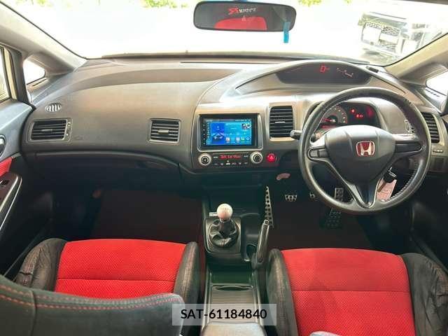 Honda CIVIC 2010-08 8330199-1