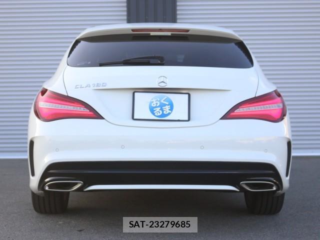 Mercedes Benz CLA-CLASS 2017-08 8328030-1