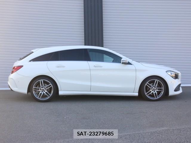 Mercedes Benz CLA-CLASS 2017-08 8328030-3