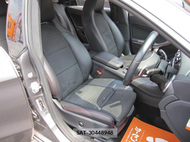 Mercedes Benz CLA-CLASS 2017-01 8329144-2