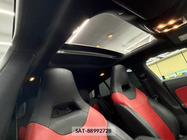 Mercedes Benz CLA-CLASS 2021-10 8330140-1