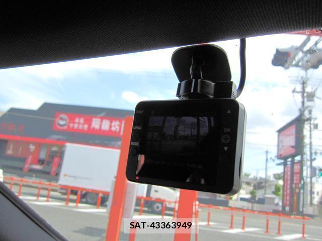 Mercedes Benz CLA-CLASS 2013-09 8329143-6