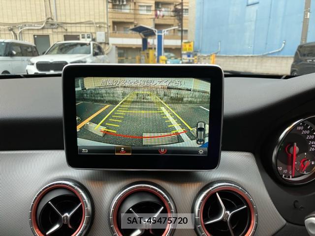 Mercedes Benz CLA-CLASS 2016-06 8329591-15