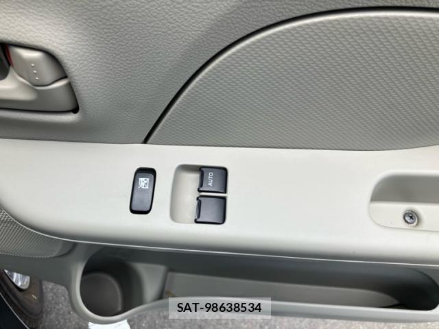 Nissan CLIPPER VAN 2024-12 8329358-16