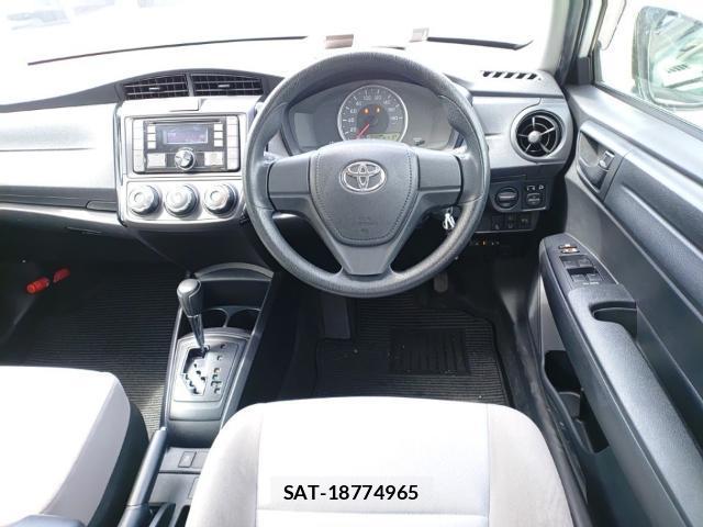 Toyota COROLLA AXIO 2017-03 8328351-2