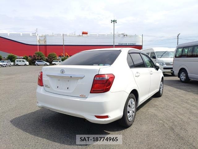 Toyota COROLLA AXIO 2017-03 8328351-4