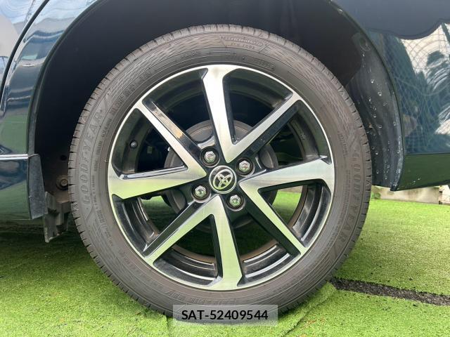 Toyota COROLLA AXIO 2018-02 8328430-11