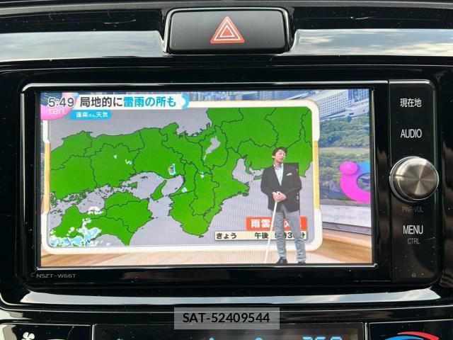 Toyota COROLLA AXIO 2018-02 8328430-5