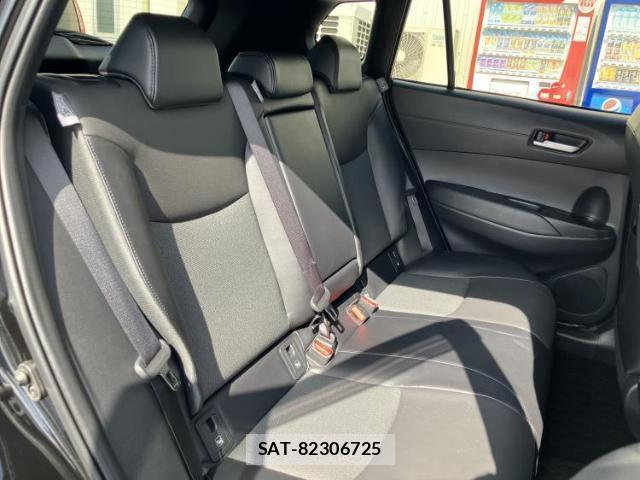 Toyota COROLLA CROSS 2023-12 8327892-4