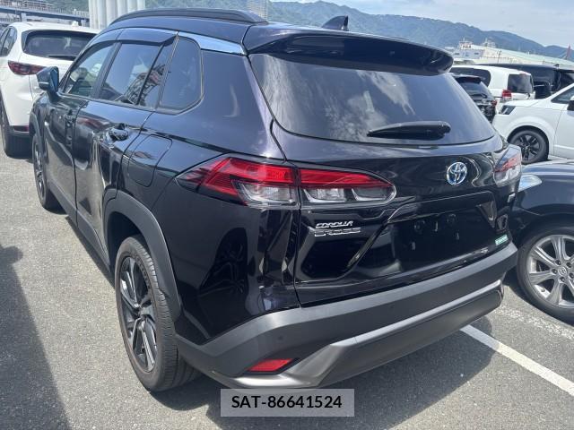 Toyota COROLLA CROSS 2023-04 8328556-3