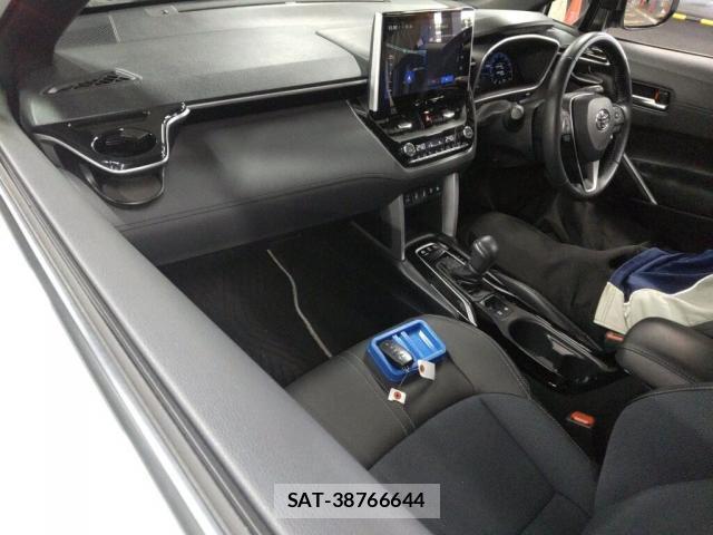 Toyota COROLLA CROSS 2023-09 8328824-2