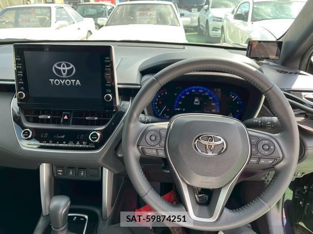 Toyota COROLLA CROSS 2023-04 8330207-15