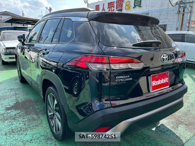 Toyota COROLLA CROSS 2023-04 8330207-6