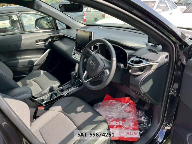 Toyota COROLLA CROSS 2023-04 8330207-7