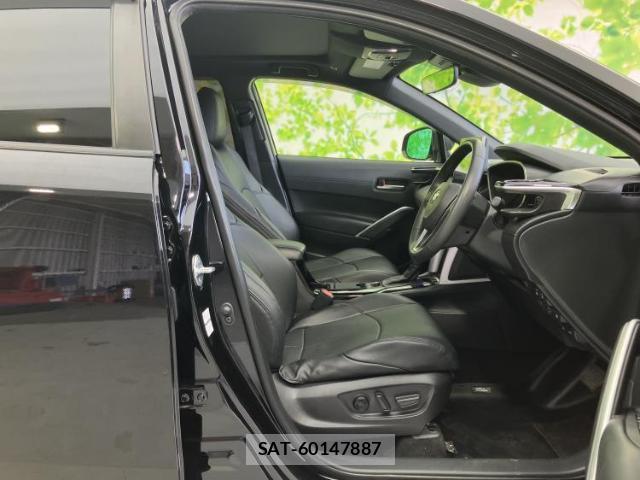 Toyota COROLLA CROSS 2024-03 8330621-3
