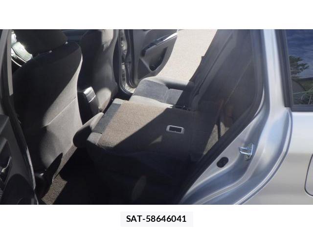 Toyota COROLLA FIELDER 2014-07 8328388-17