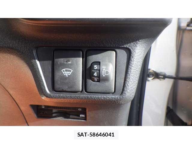 Toyota COROLLA FIELDER 2014-07 8328388-8