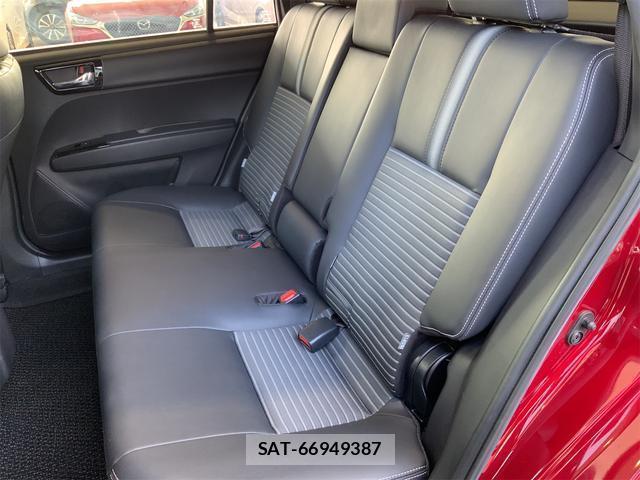 Toyota COROLLA FIELDER 2018-03 8328610-12