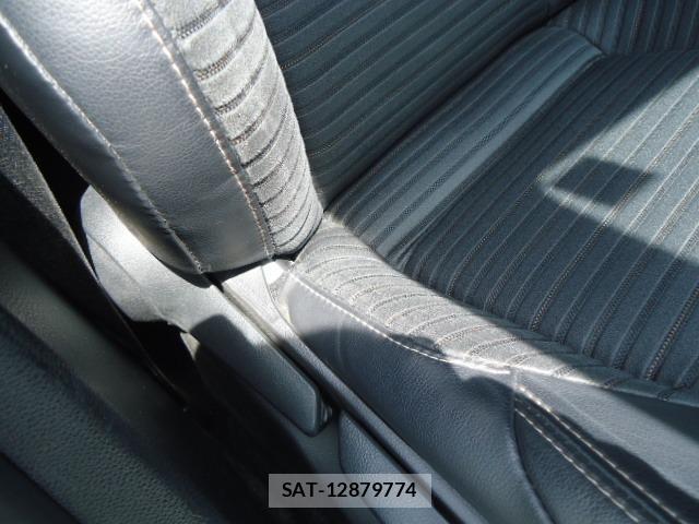 Toyota COROLLA TOURING 2021-07 8329581-13