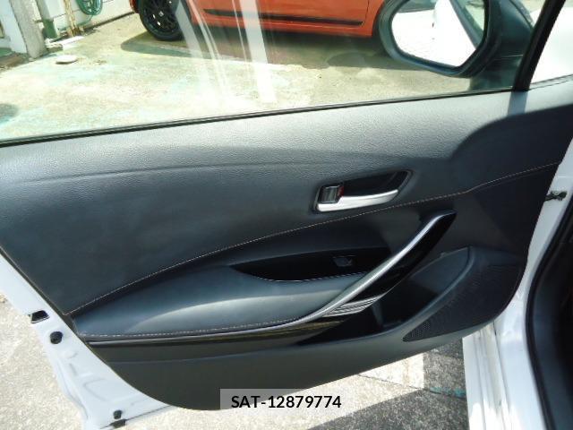Toyota COROLLA TOURING 2021-07 8329581-18