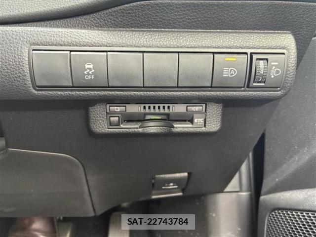Toyota COROLLA TOURING 2022-06 8329966-10
