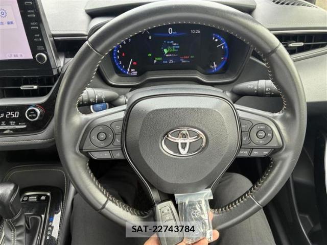 Toyota COROLLA TOURING 2022-06 8329966-16