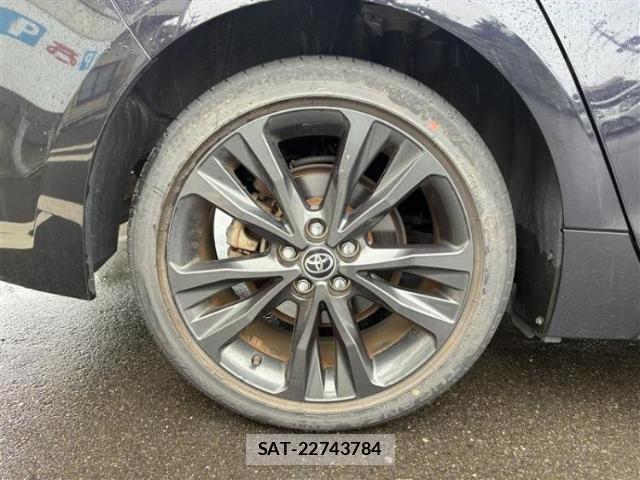 Toyota COROLLA TOURING 2022-06 8329966-17