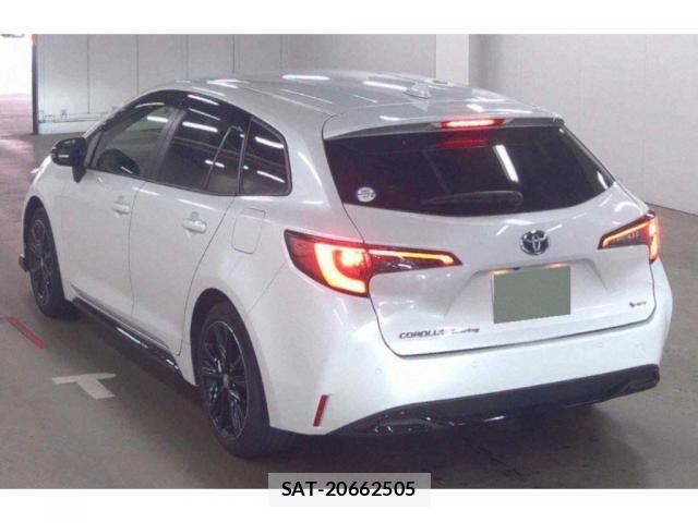 Toyota COROLLA TOURING 2024-05 8330105-4