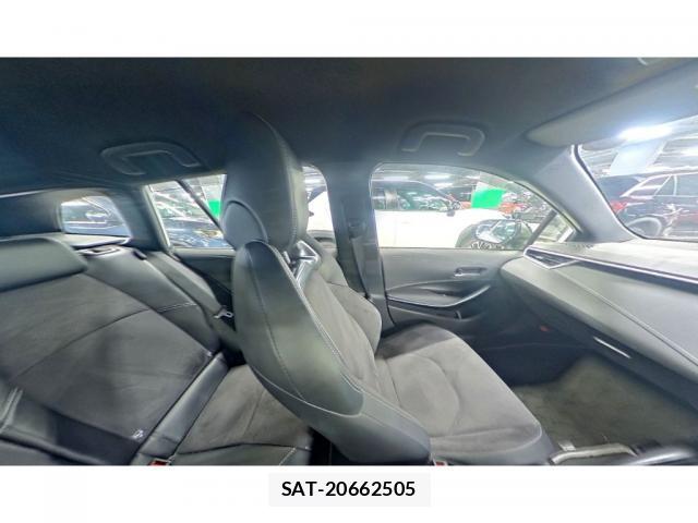 Toyota COROLLA TOURING 2024-05 8330105-6
