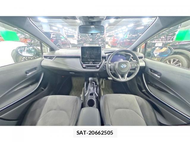 Toyota COROLLA TOURING 2024-05 8330105-8