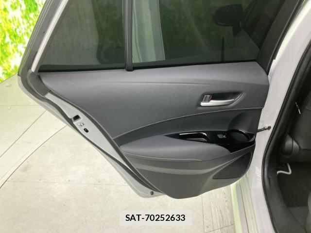Toyota COROLLA TOURING 2021-11 8330488-6