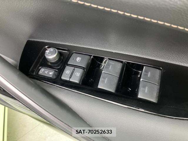 Toyota COROLLA TOURING 2021-11 8330488-7