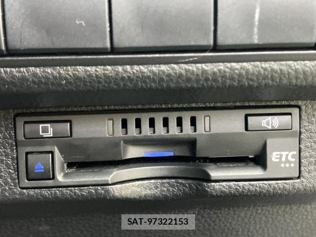 Toyota COROLLA TOURING 2019-11 8330502-16