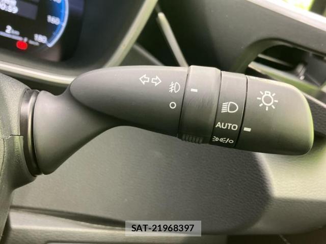 Toyota COROLLA TOURING 2025-03 8330640-15