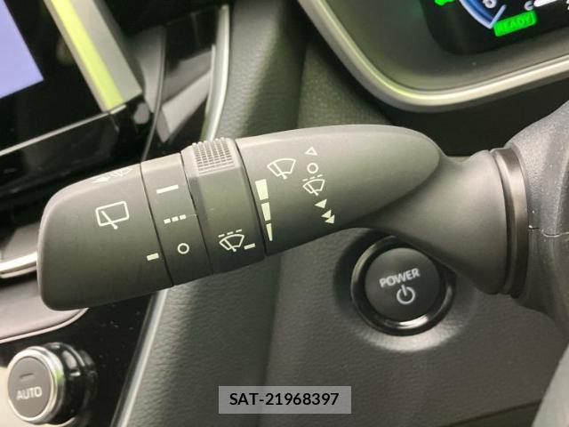 Toyota COROLLA TOURING 2025-03 8330640-16