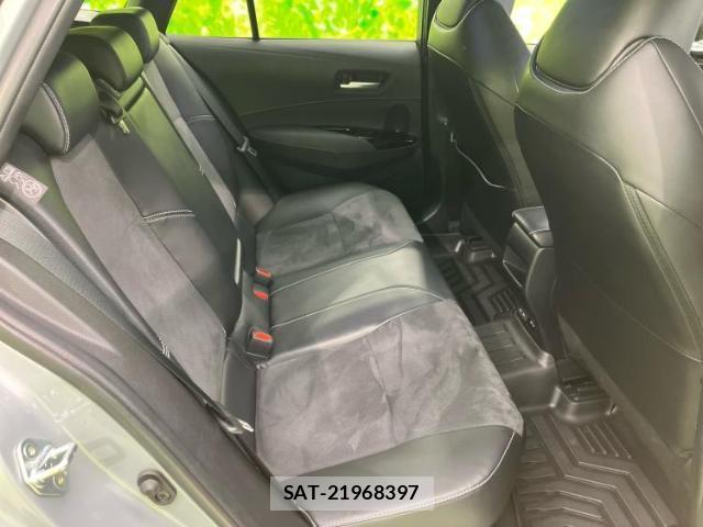 Toyota COROLLA TOURING 2025-03 8330640-4