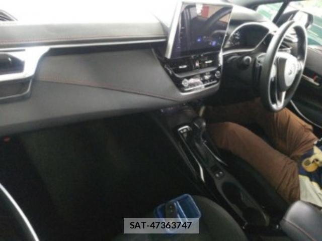 Toyota COROLLA SPORT 2024-10 8328501-2