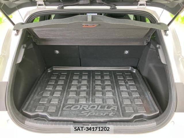 Toyota COROLLA SPORT 2019-09 8330471-7