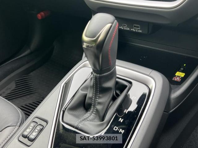 Subaru Crosstrek 2024-06 8330459-17