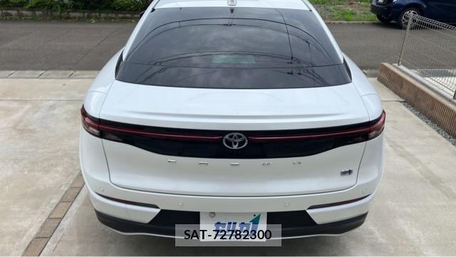 Toyota Crown Crossover 2023-03 8329288-1
