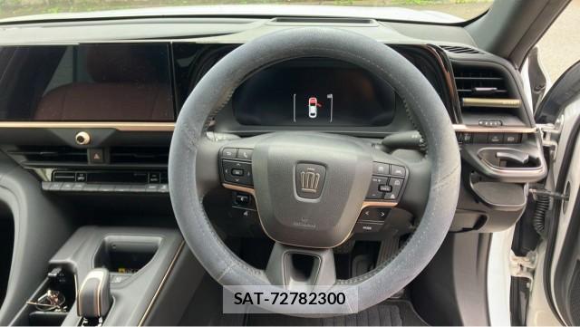 Toyota Crown Crossover 2023-03 8329288-16