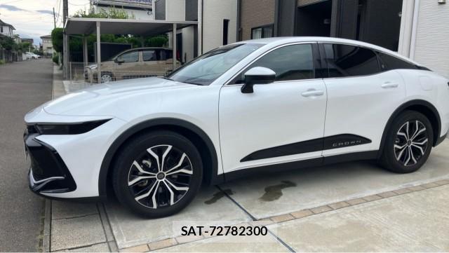 Toyota Crown Crossover 2023-03 8329288-3