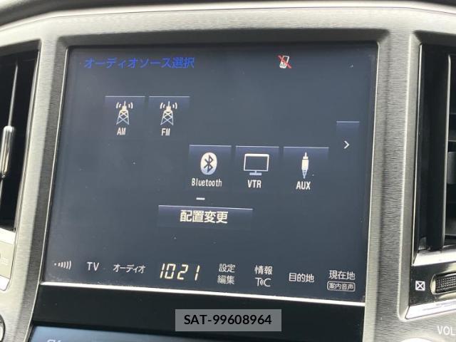 Toyota CROWN HYBRID 2017-09 8328004-9