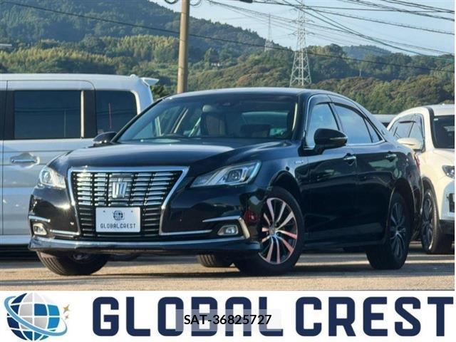 Toyota CROWN HYBRID 2017-06 8328439-0