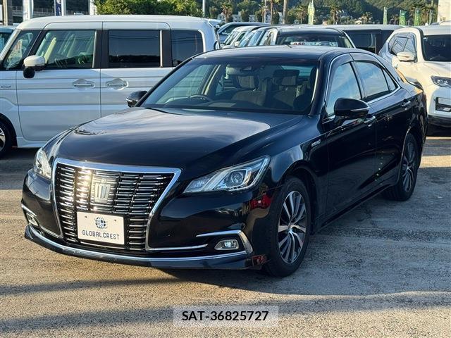 Toyota CROWN HYBRID 2017-06 8328439-9