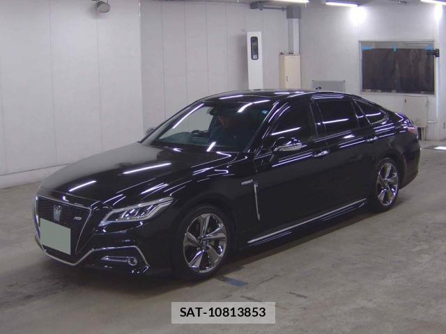Toyota CROWN HYBRID 2019-05 8328487-3